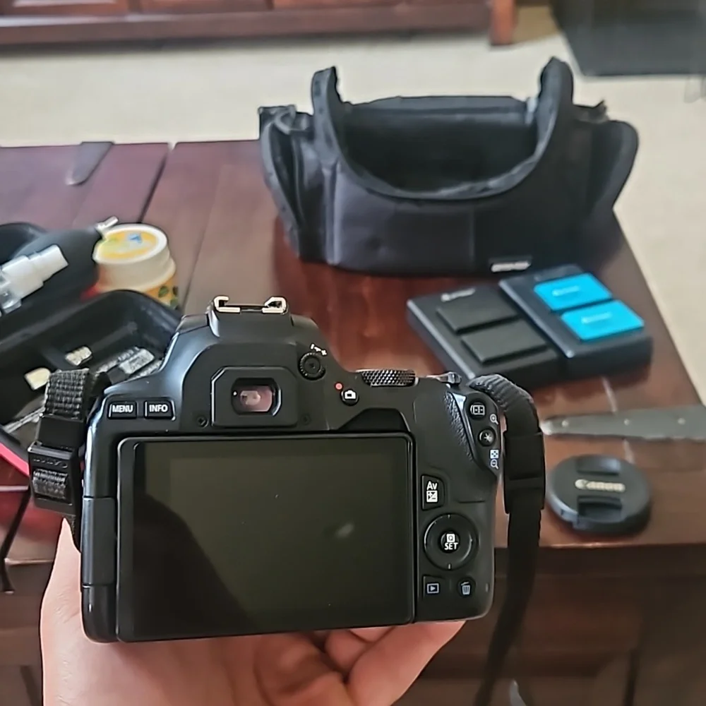Canon Camera & Accessories